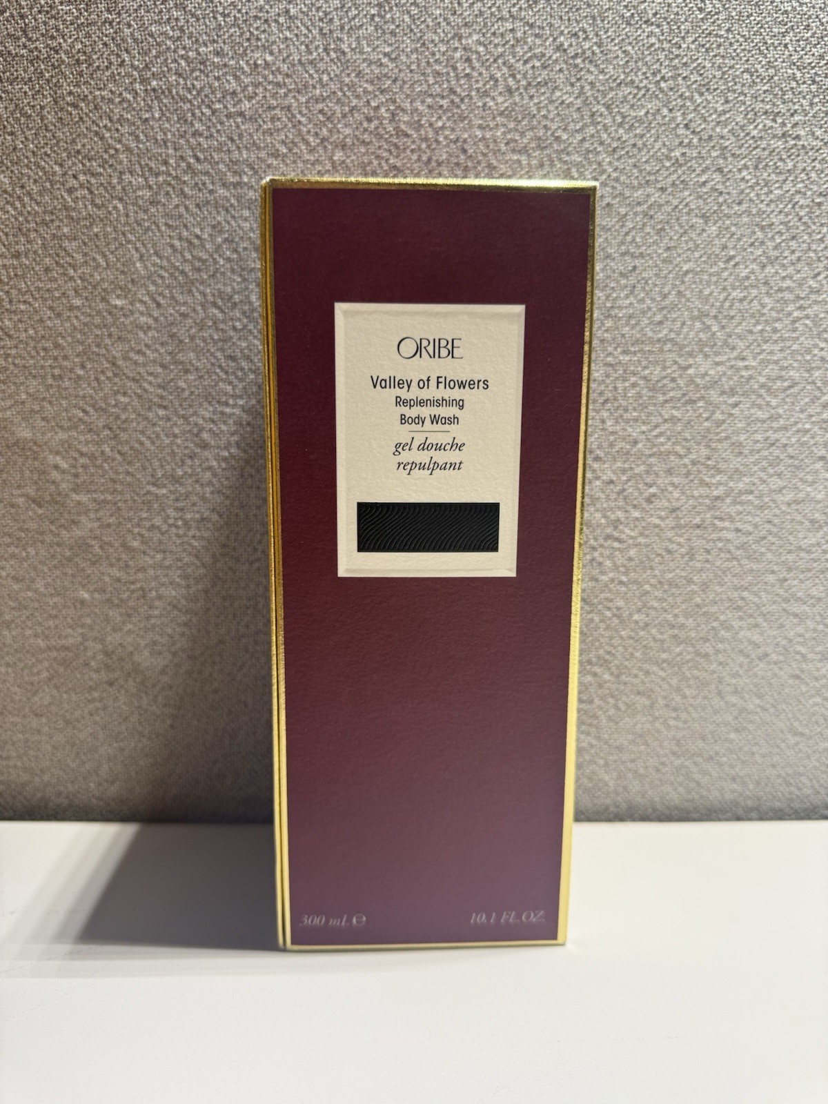 Oribe Valley Of Flowers Replenishing Body Wash • Full Size (300ml/10.1oz) • NEW Oribe Valley Of Flowers Replenishing Body Wash • Full Size (300ml/10.1oz) • NEW