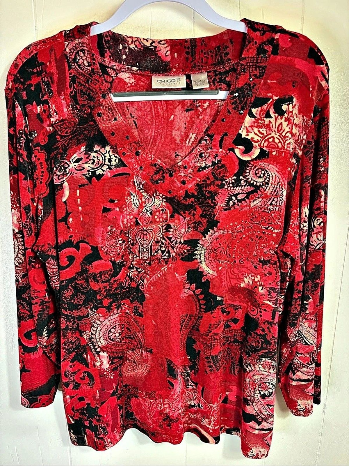 Chico\'s Travelers Top 3 XL Red Paisley Acetate Embellished V-Neck 3/4 Sleeve