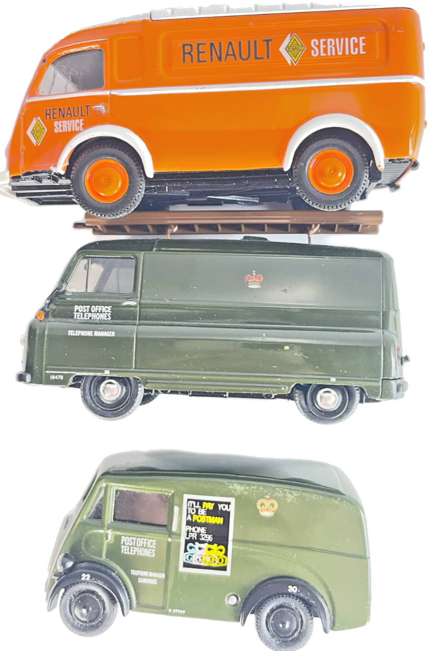 Job Lot 3x Corgi Lledo 1:43 Renault Service Van Diecast Models Vintage Unboxed.
