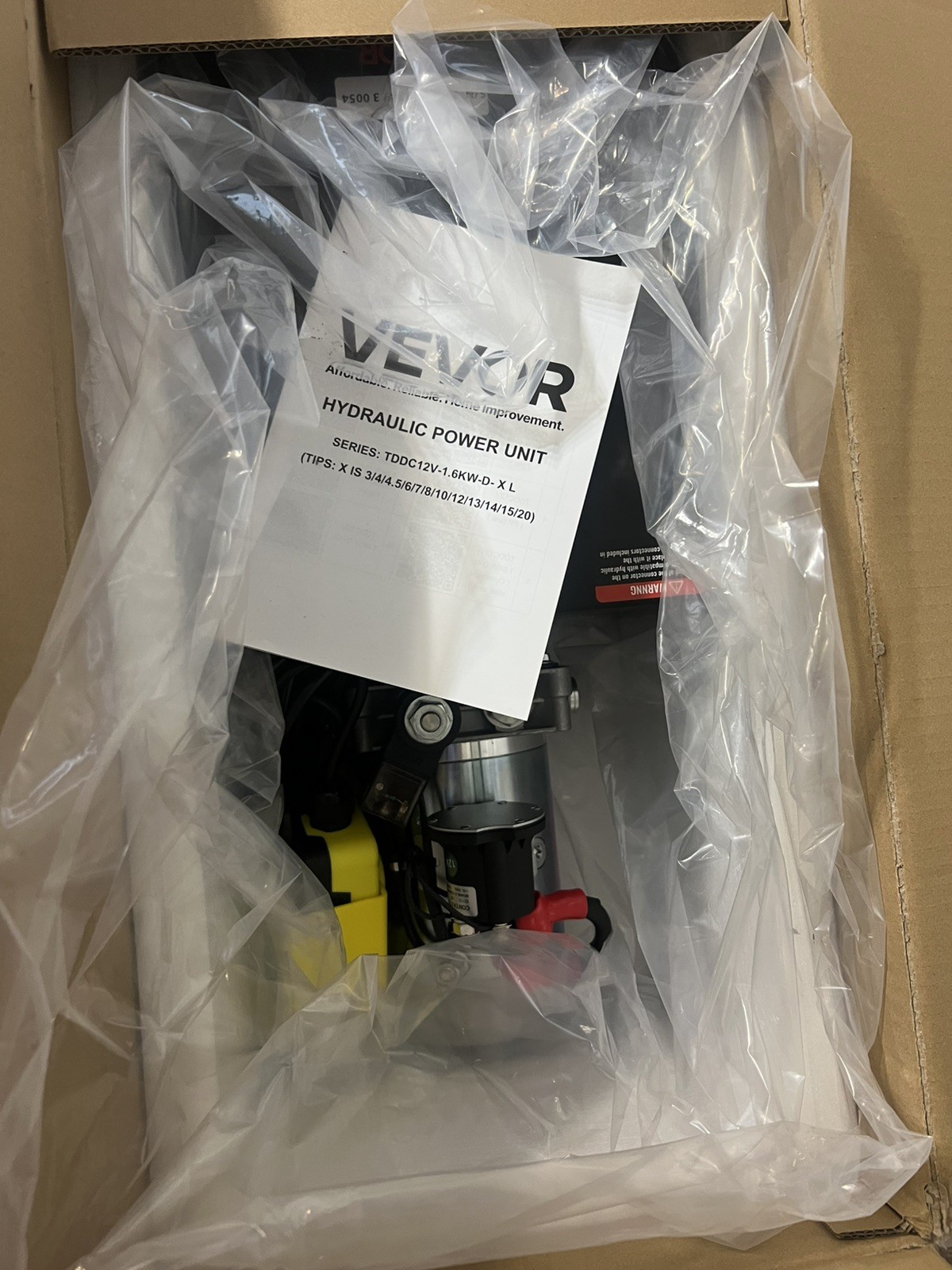 VEVOR 20 Quart Hydraulic Pump DC 12V Single Acting Pump