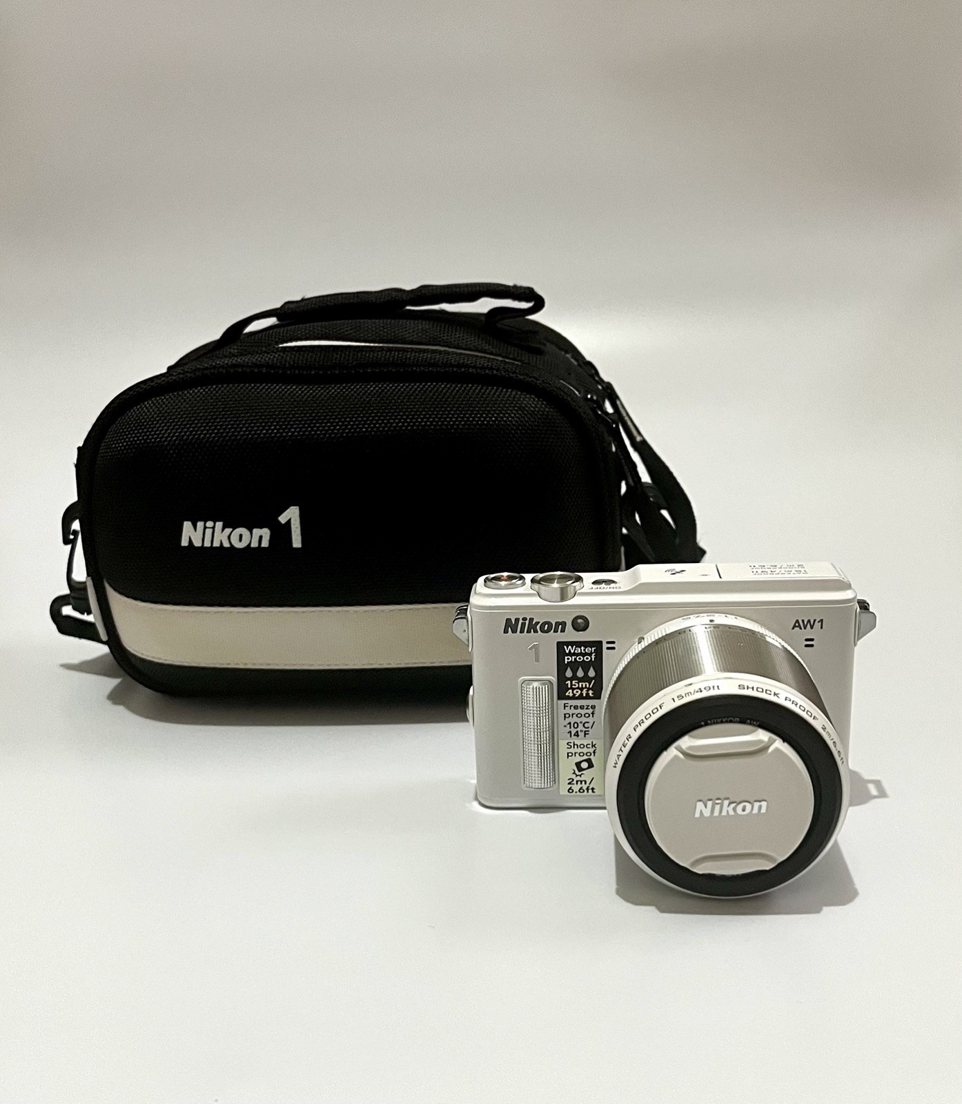 Rare Nikon 1 AW1 Waterproof Camera + AW Lens, Charger & Case