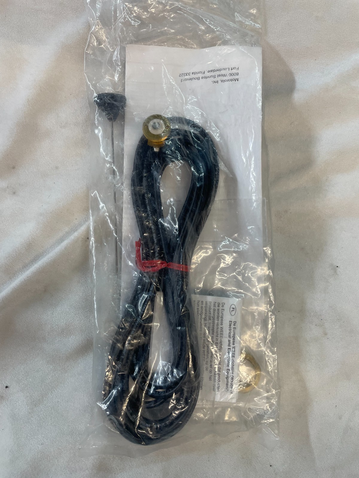 Motorola HAE4003A UHF 450-470 MHz 1/4 Wave Roof Mount Antenna Kit New