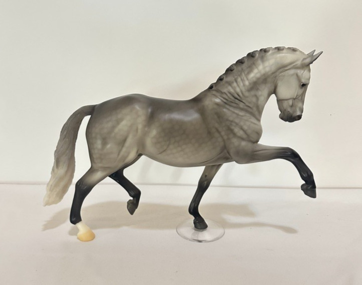 Breyer 2025 BreyerFest #B-EV-10469 Seize The Day Matte Dappled Grey 965 Made