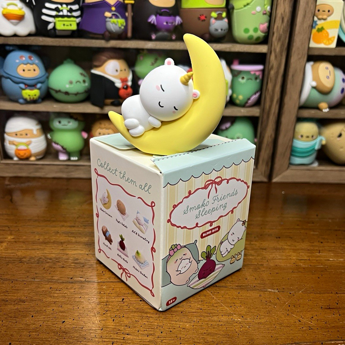 Smoko Friends Sleeping- Elodie Unicorn w/ Box