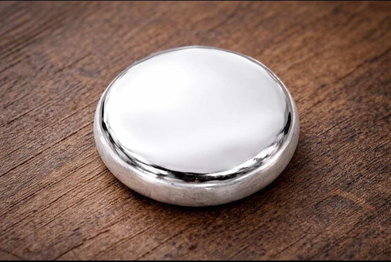 Silver Round 1 oz Hand Poured custom made Silver Round 1 oz Hand Poured custom made