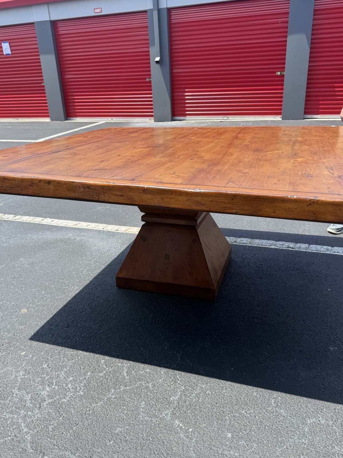 Beautiful Vintage/antique Vanguard Wooden Dining/kitchen Table