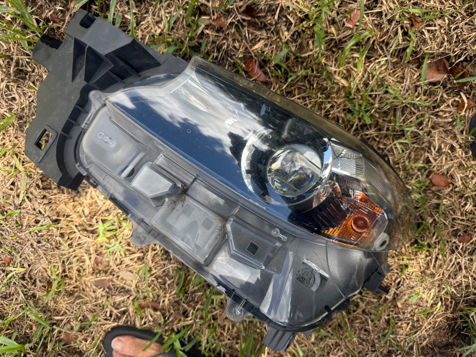 2016 - 2023 Mazda CX-9 Non-AFS LED Headlight LEFT OEM 2016 - 2023 Mazda CX-9 Non-AFS LED Headlight LEFT OEM