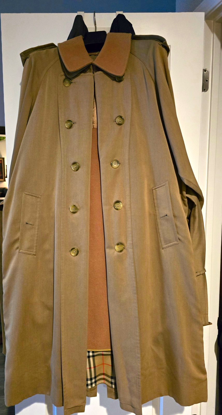 Burberrys-Vintage Pre-1999 Men’s Beige Trench Coat 40 Reg Camel Removable Lining
