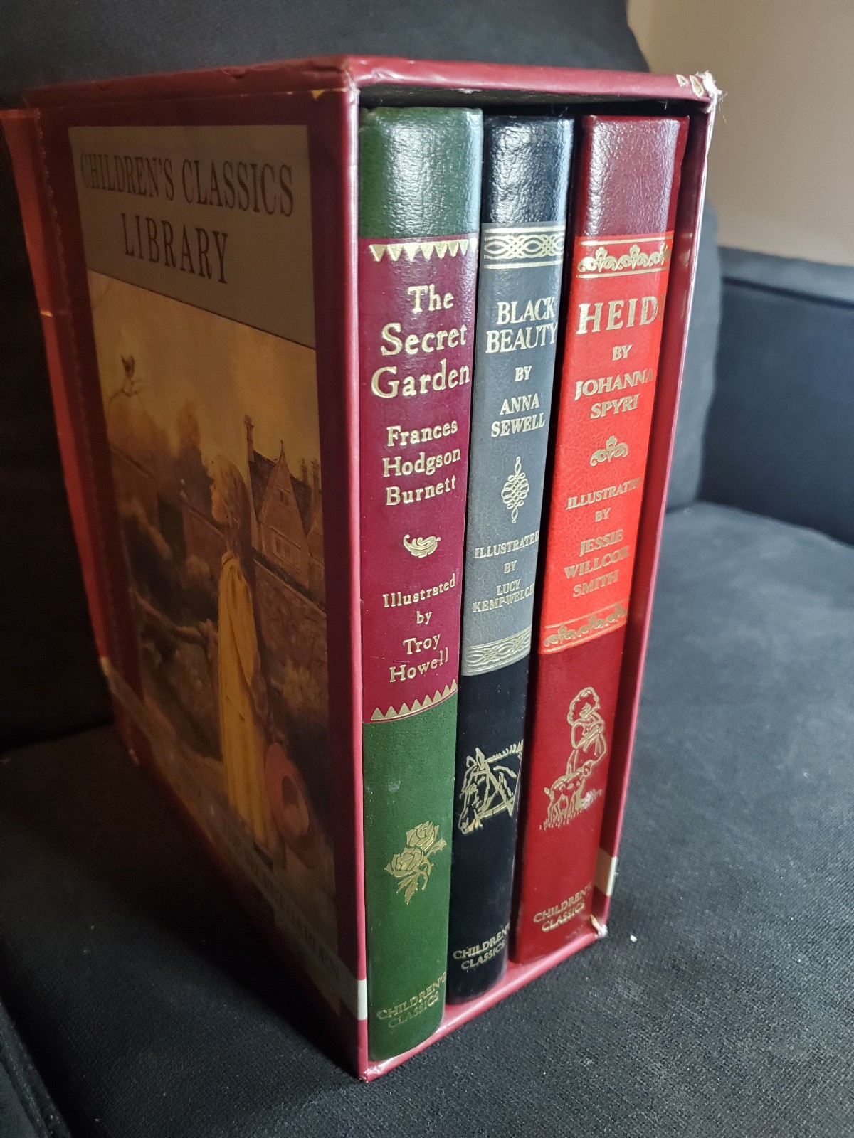 Vintage Children\'s Classics Library - Black Beauty Heidi Secret Garden 1986 HC Vintage Children\'s Classics Library - Black Beauty Heidi Secret Garden 1986 HC