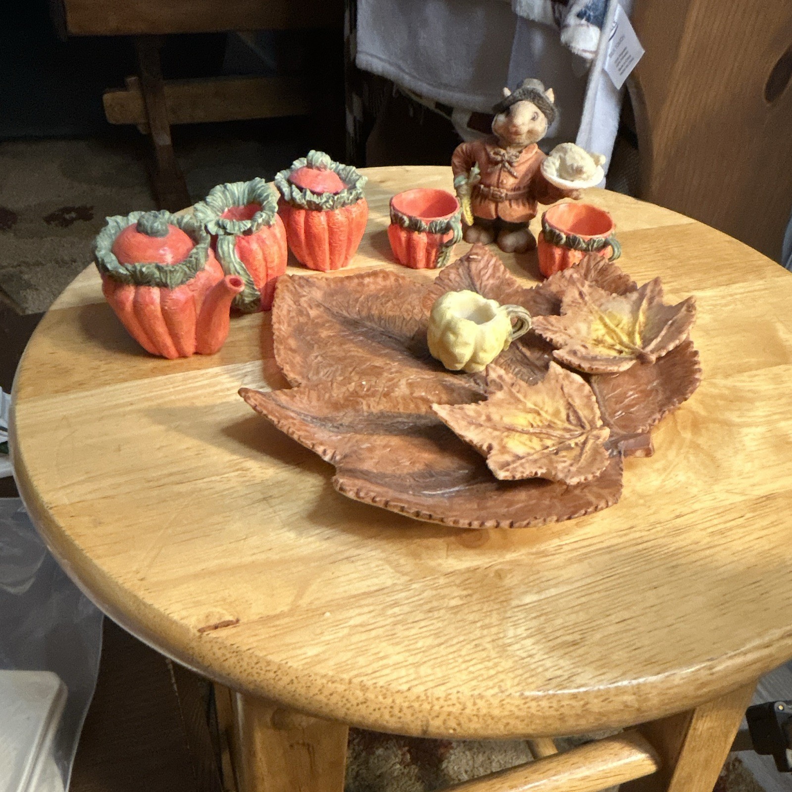 Thanksgiving Seasonal Ceramic Figurine Set, Multicolor Freestanding Decor
