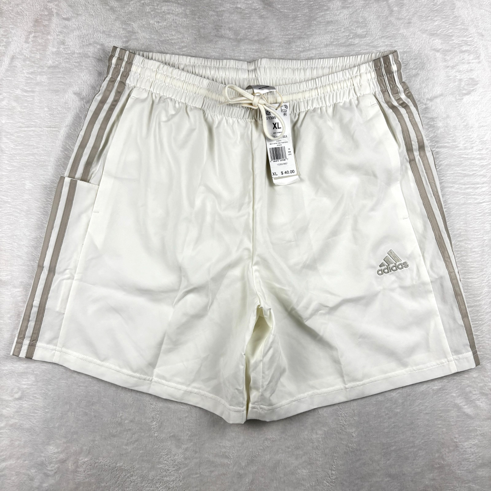 NWT Adidas Chelsea Shorts Mens XL Off White Lined 7\
