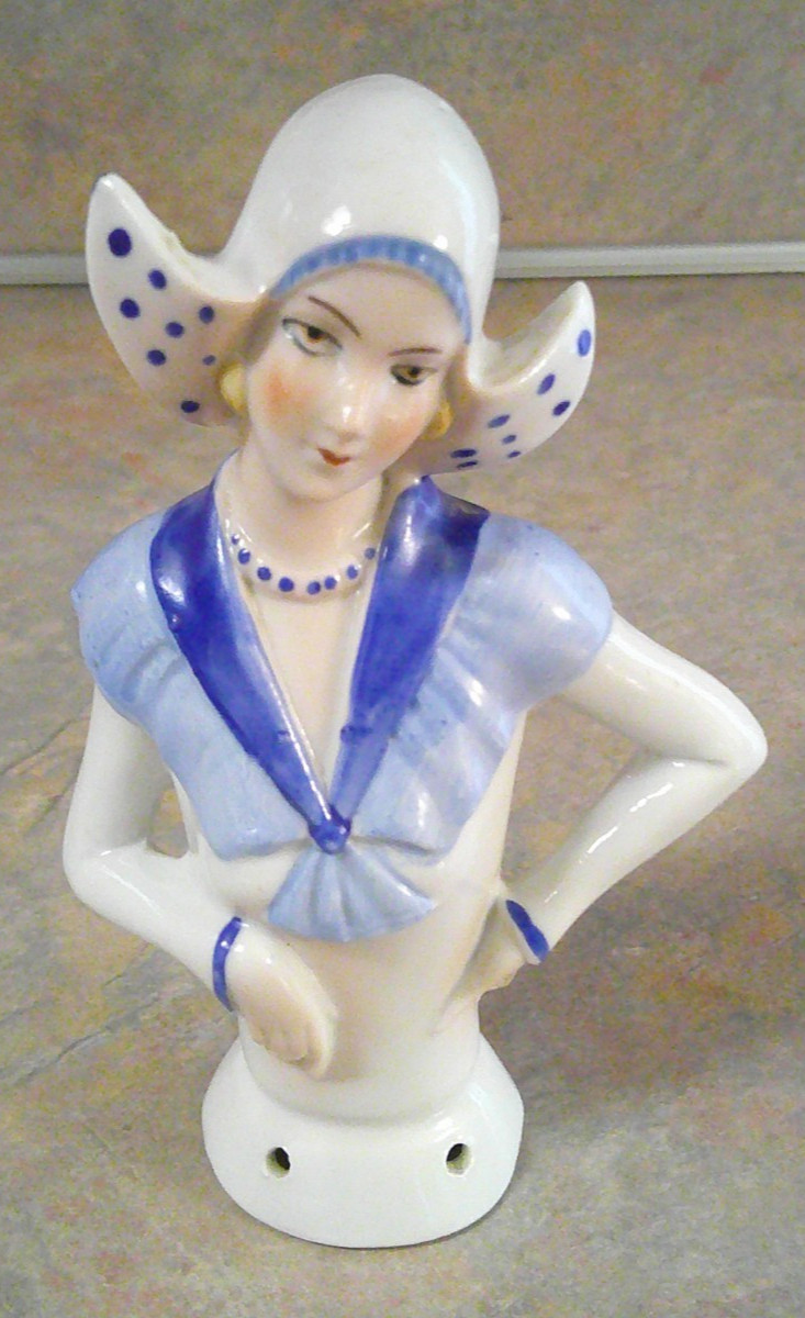 VINTAGE ART DECO DUTCH LADY PIN CUSHION HALF DOLL 4 1/2\ VINTAGE ART DECO DUTCH LADY PIN CUSHION HALF DOLL 4 1/2\