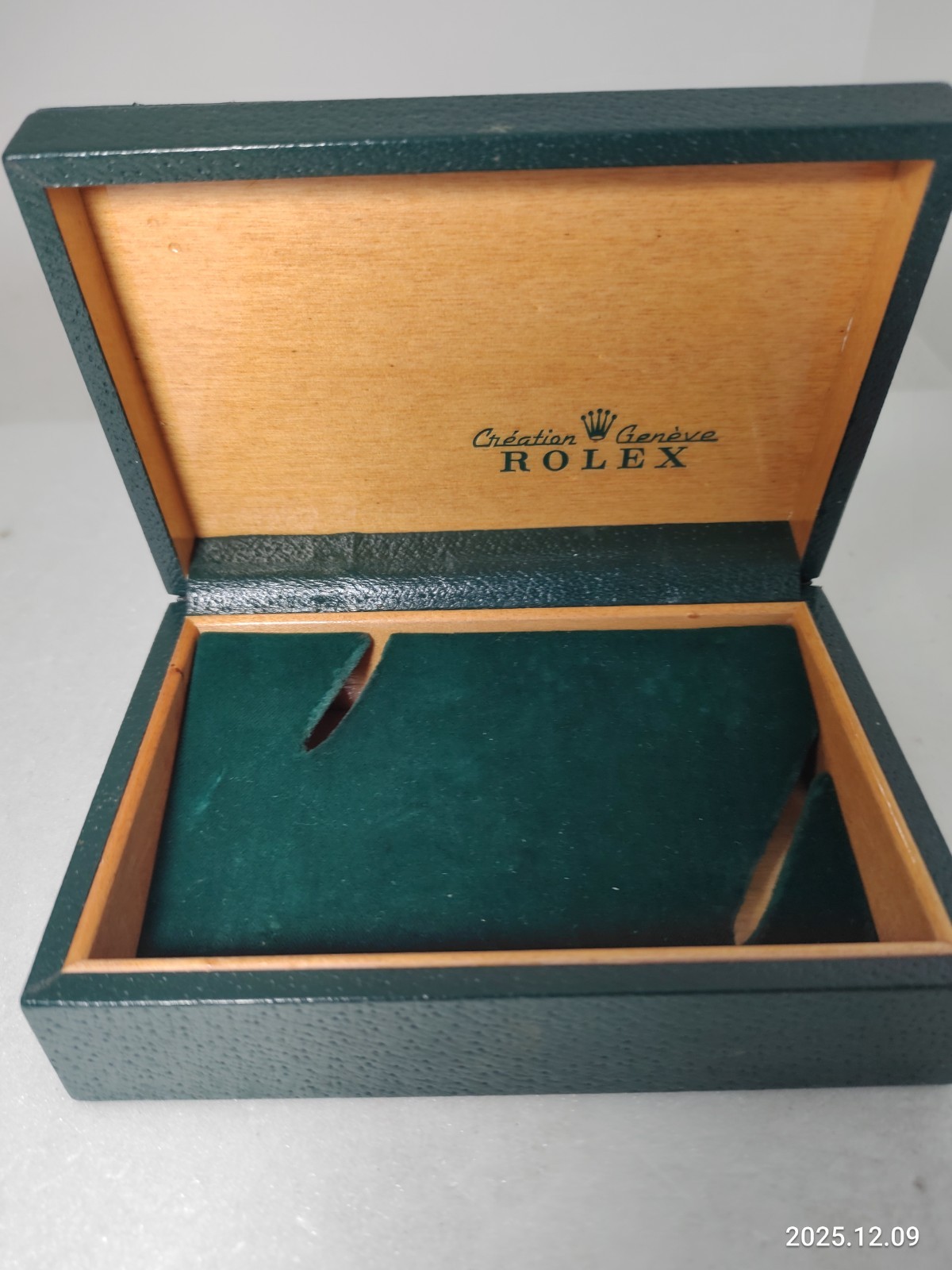 Vitage Genuine Rolex  Watch Box Case 68.00.3/W0996
