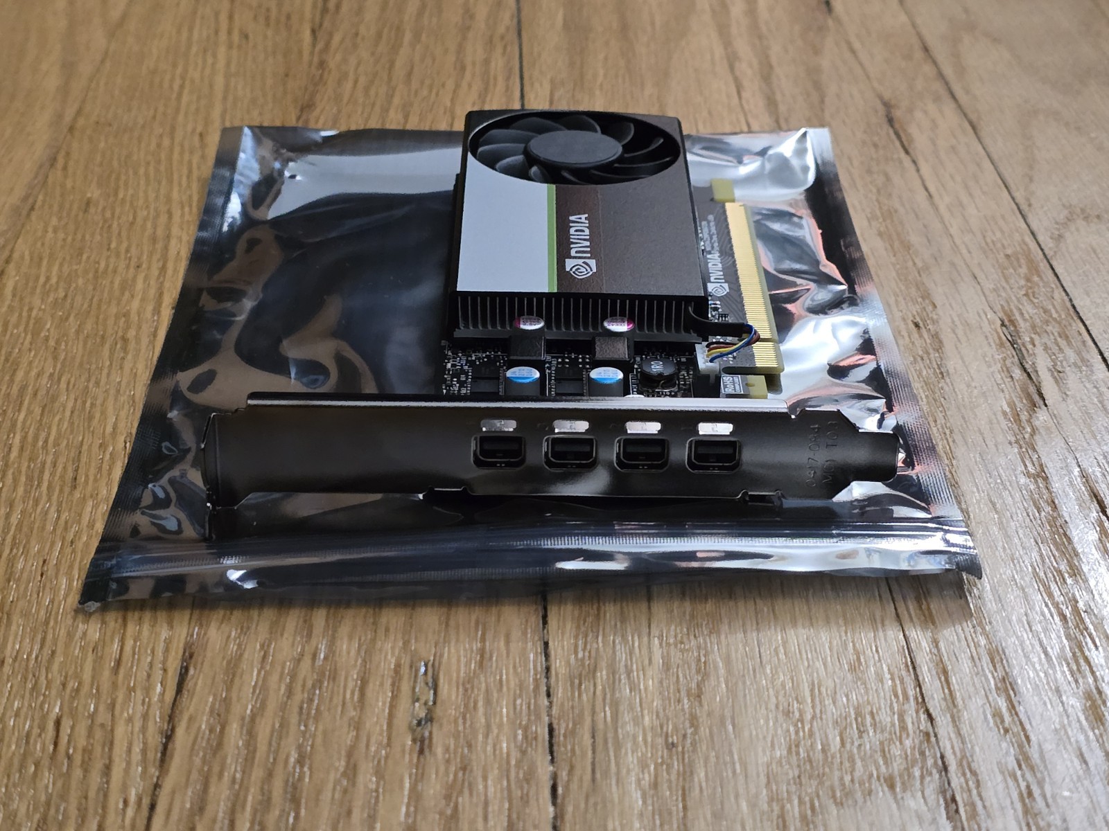 NVIDIA Quadro T1000 8GB GDDR6 Mini Display Graphics Card