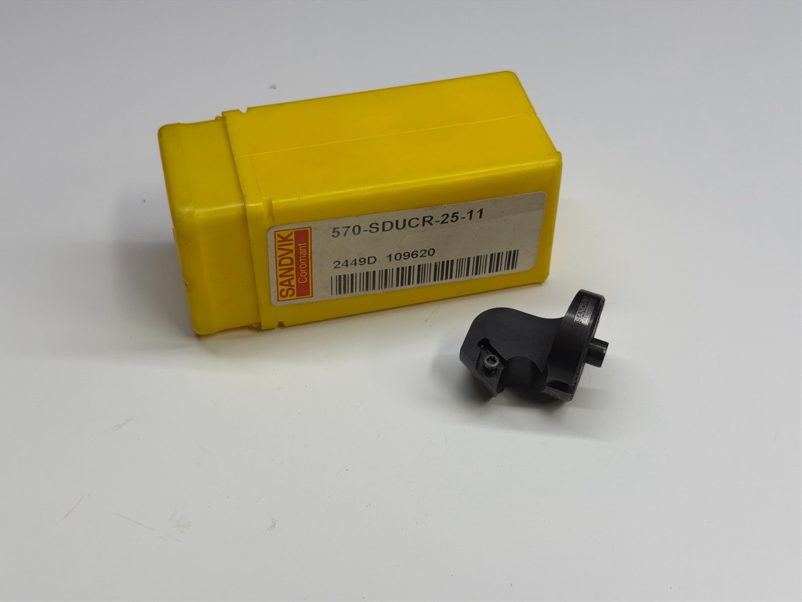 Sandvik Coromant 570-SDUCR-25-11 CoroTurn 107 Turning Head Right Hand NEW