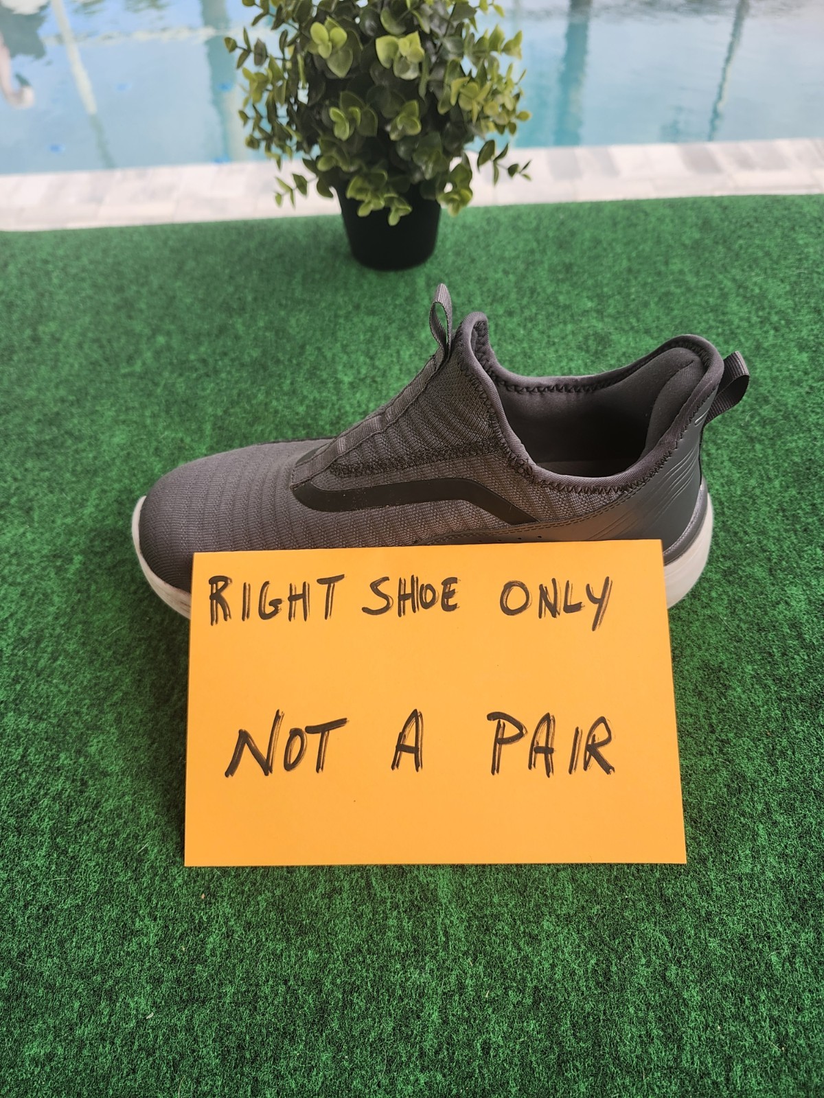 *Right Shoe Only* FitVille Men Extra Wide Walking Shoe Cushioning Support Sz 9EE *Right Shoe Only* FitVille Men Extra Wide Walking Shoe Cushioning Support Sz 9EE