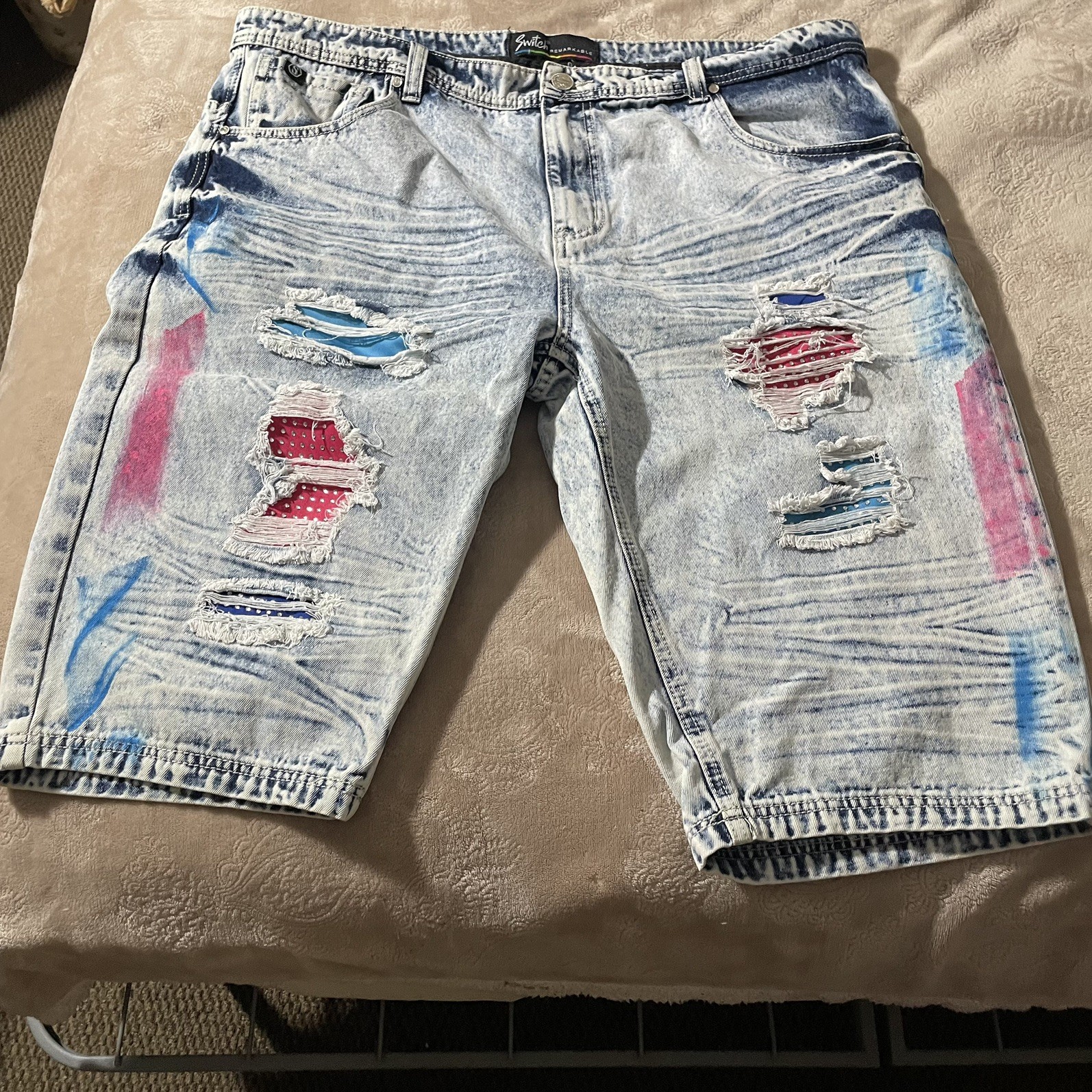 Switch Men’s Shorts Size 36