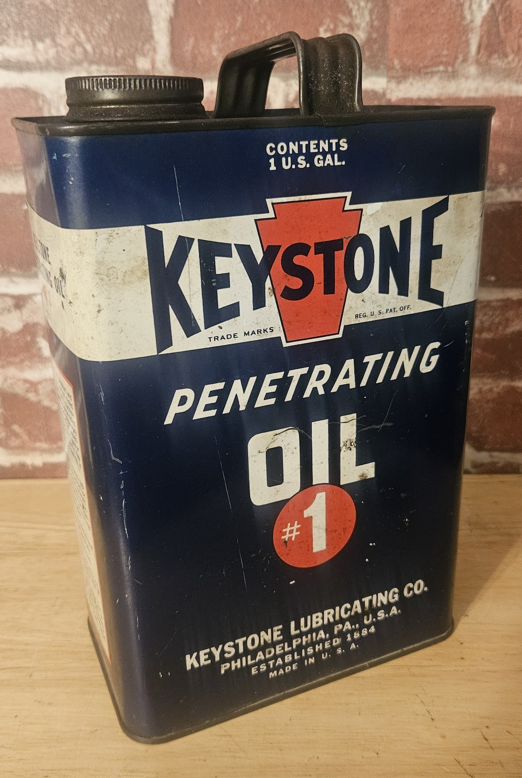 VINTAGE KEYSTONE 1 GAL. PENETRATING OIL CAN VINTAGE KEYSTONE 1 GAL. PENETRATING OIL CAN