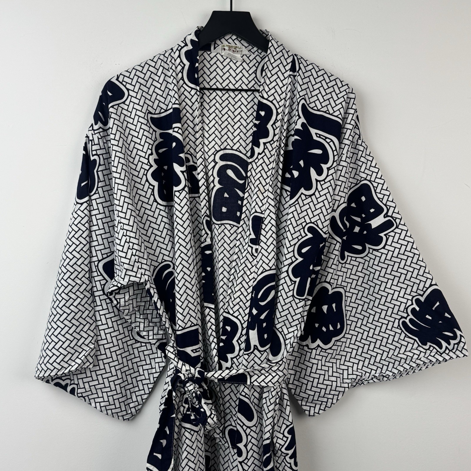 VTG Ichiban Kimono Robe 60 White Navy Japanese Happi Festival Coat Yukata Unisex
