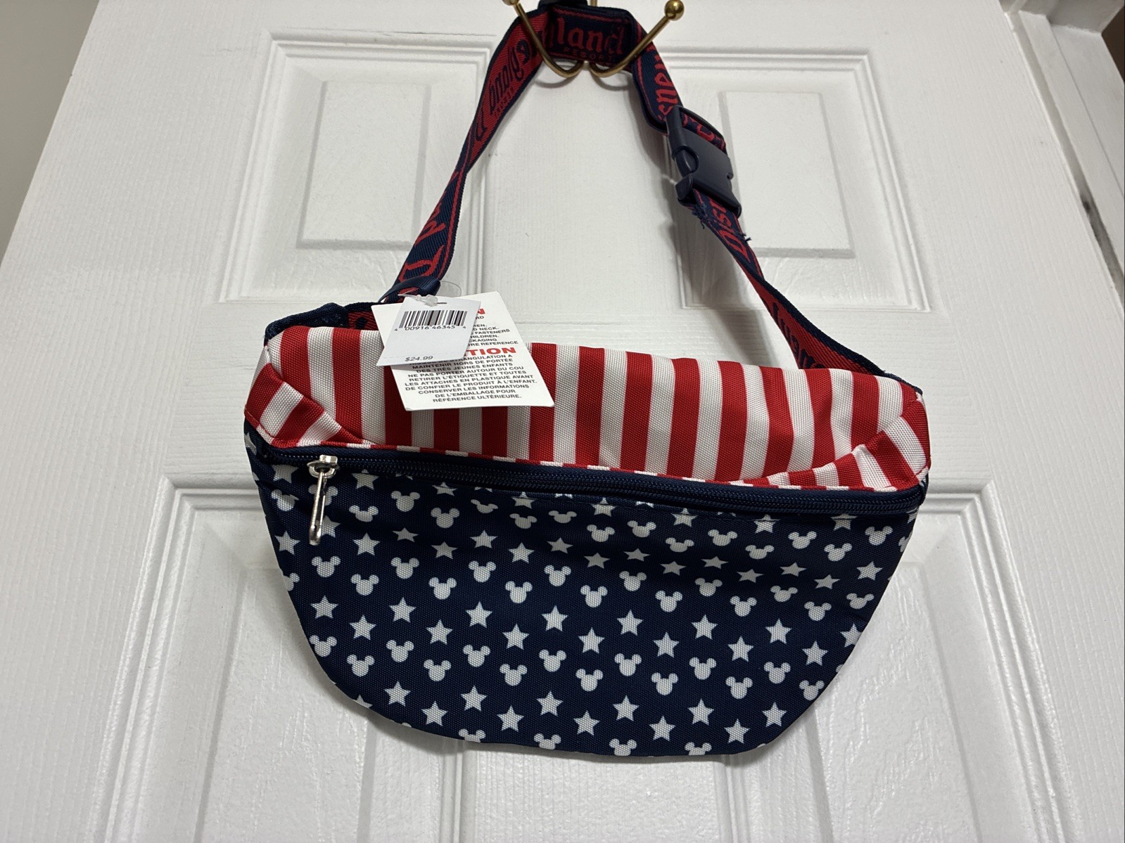 NWT Disneyland Red White Blue Mickey Mouse Americana Waist Pouch Fanny Pack Flag NWT Disneyland Red White Blue Mickey Mouse Americana Waist Pouch Fanny Pack Flag