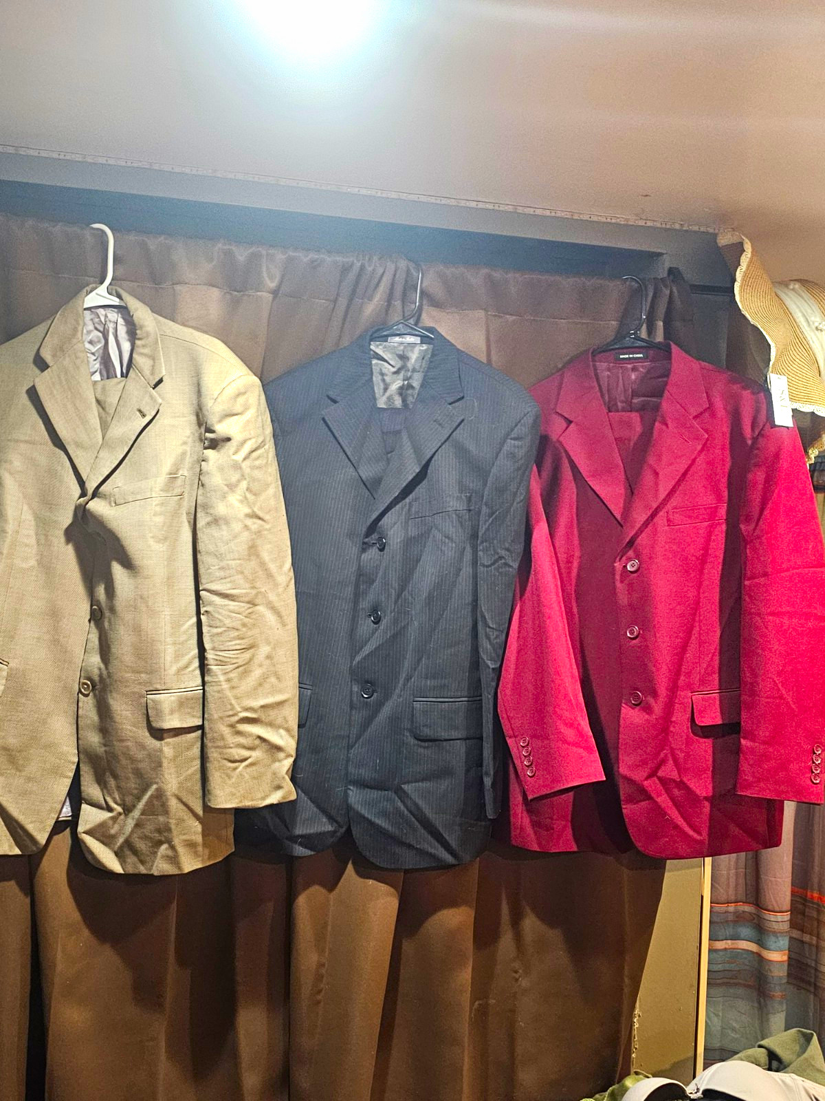 Men’s Lot of 3 Solid Suit Jackets 38R Polyester Single-Breasted 3-Button Men’s Lot of 3 Solid Suit Jackets 38R Polyester Single-Breasted 3-Button