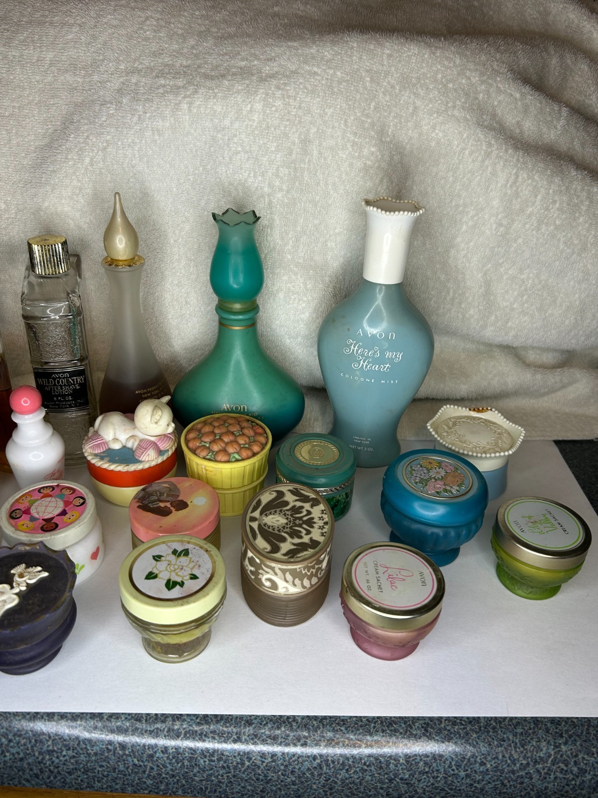 Vintage Avon Cologne Cream Sachet Box Lot  1970s 21pc Mixed