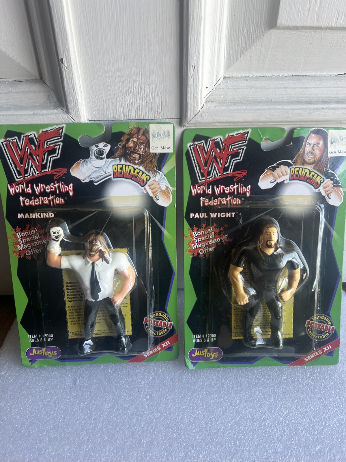 WWE Bend Ems Paul Wight And WWF Mankind Series XII RARE WWE Bend Ems Paul Wight And WWF Mankind Series XII RARE