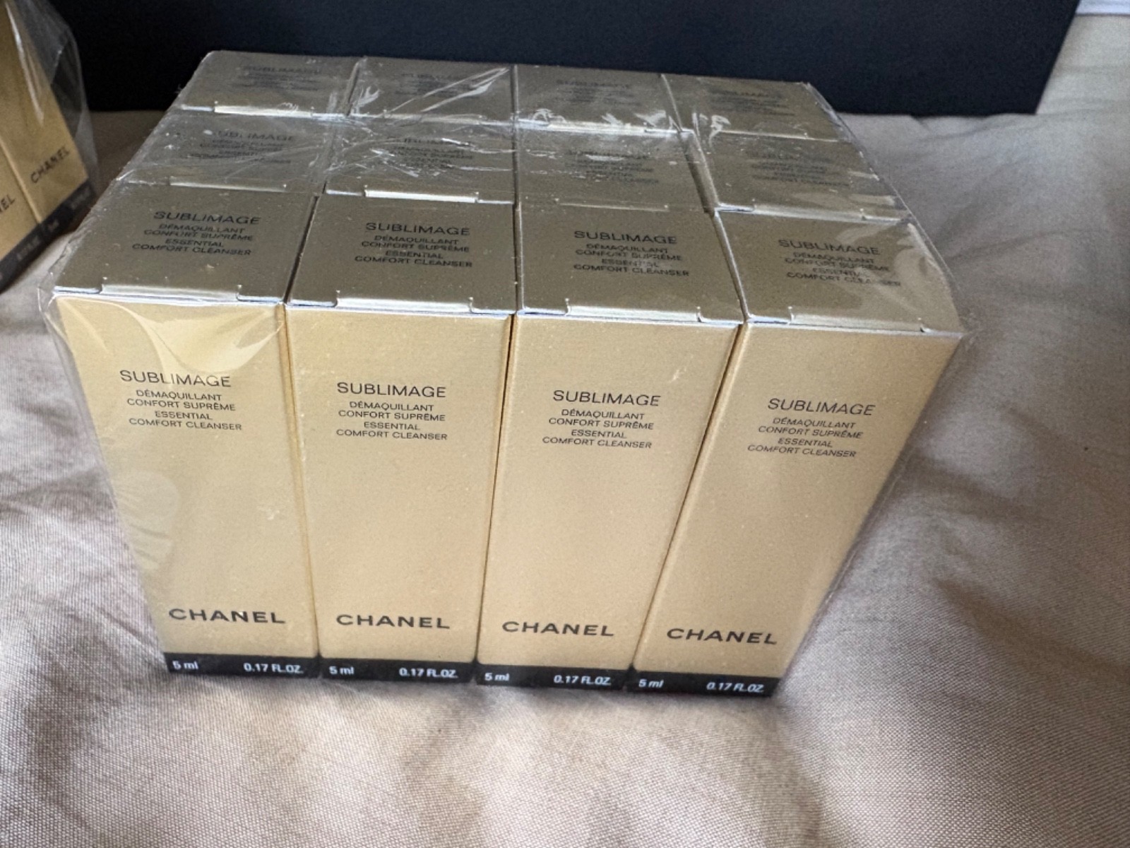 12xCHANEL SUBLIMAGE DEMAQUILLANT Comfort Cleanser 5ml Sealed Batch Total 60 ml