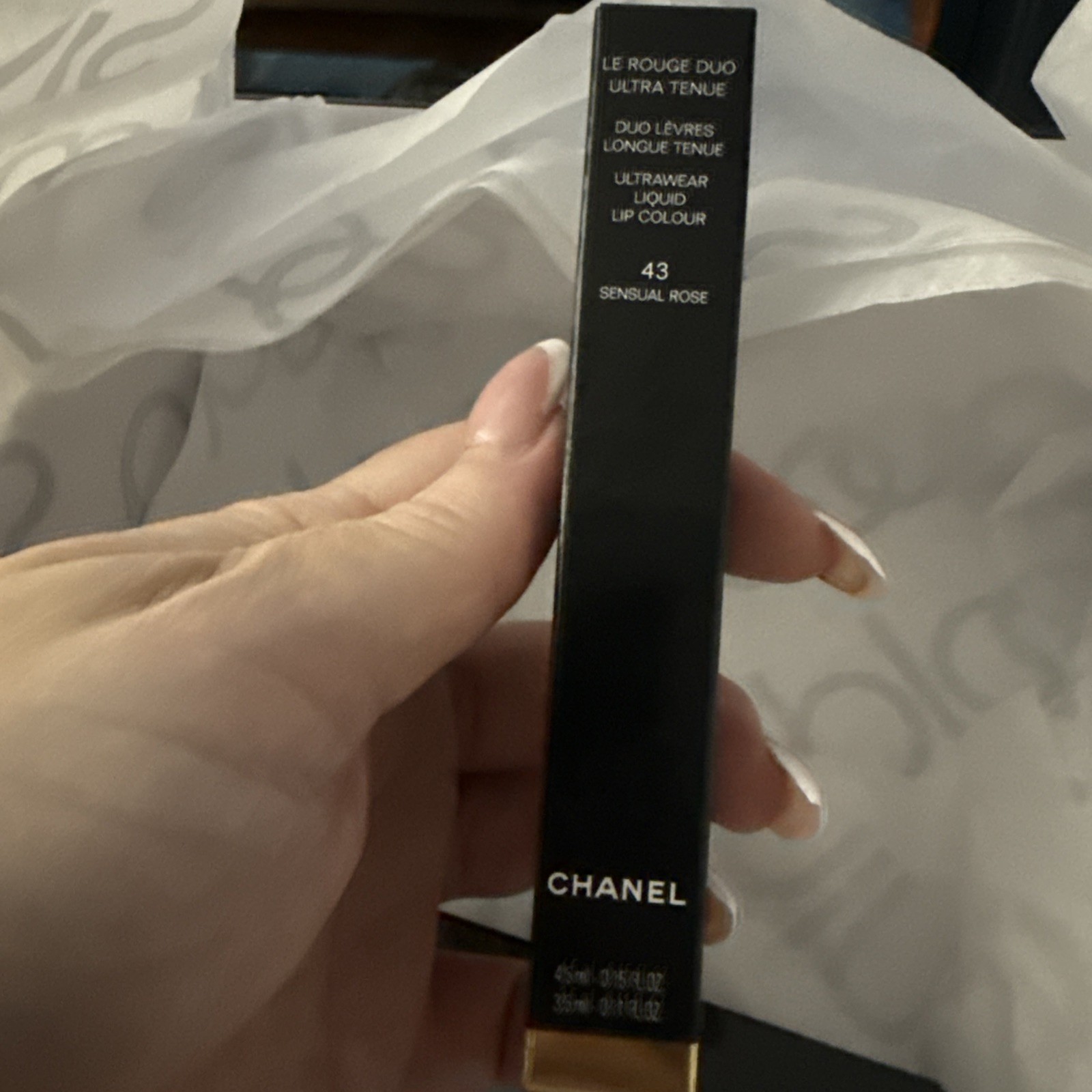 Chanel Le Rouge Duo Ultra Tenue Ultrawear Liquid Lip New In Box 43 Sensual Rose Chanel Le Rouge Duo Ultra Tenue Ultrawear Liquid Lip New In Box 43 Sensual Rose
