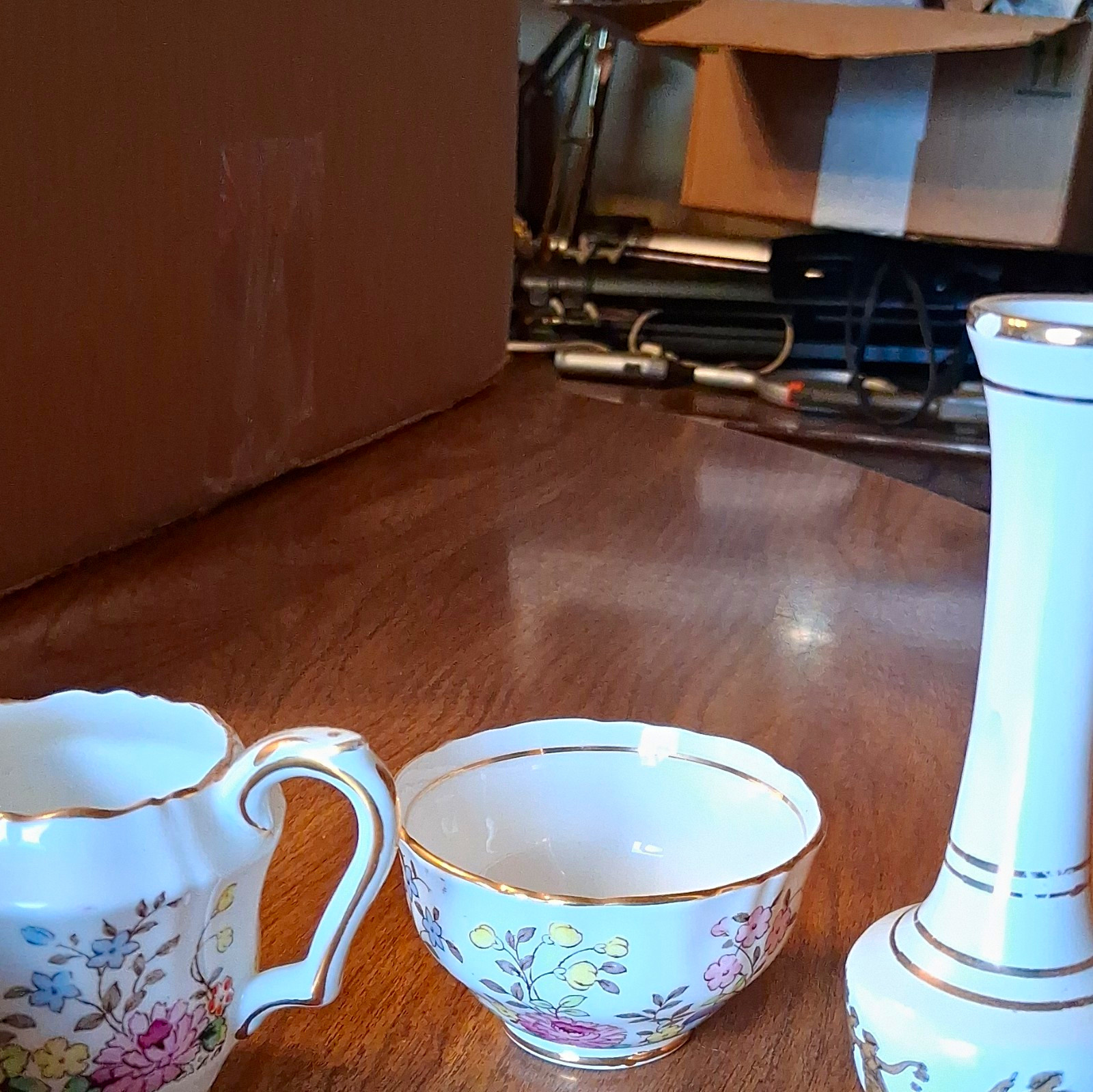 Crown Staffordshire Fine Bone China Floral Creamer & Sugar Set, Gold Trim F15465