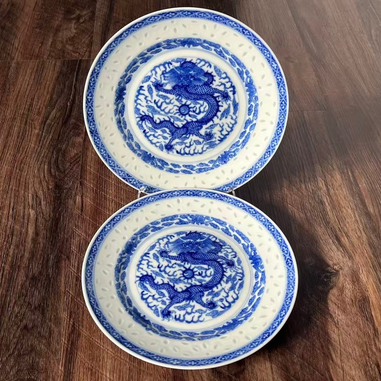Pair of Antique 19th c. Chinese Rice Grain Dragon Porcelain Plate 9'' Pair of Antique 19th c. Chinese Rice Grain Dragon Porcelain Plate 9''