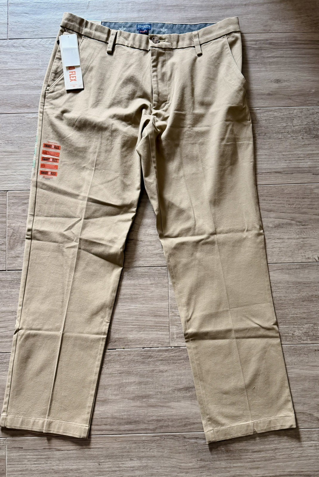 NWT Dockers Mens Straight Fit Smart 360 Flex Khaki Brown Work Day Pants 36 x 32 NWT Dockers Mens Straight Fit Smart 360 Flex Khaki Brown Work Day Pants 36 x 32