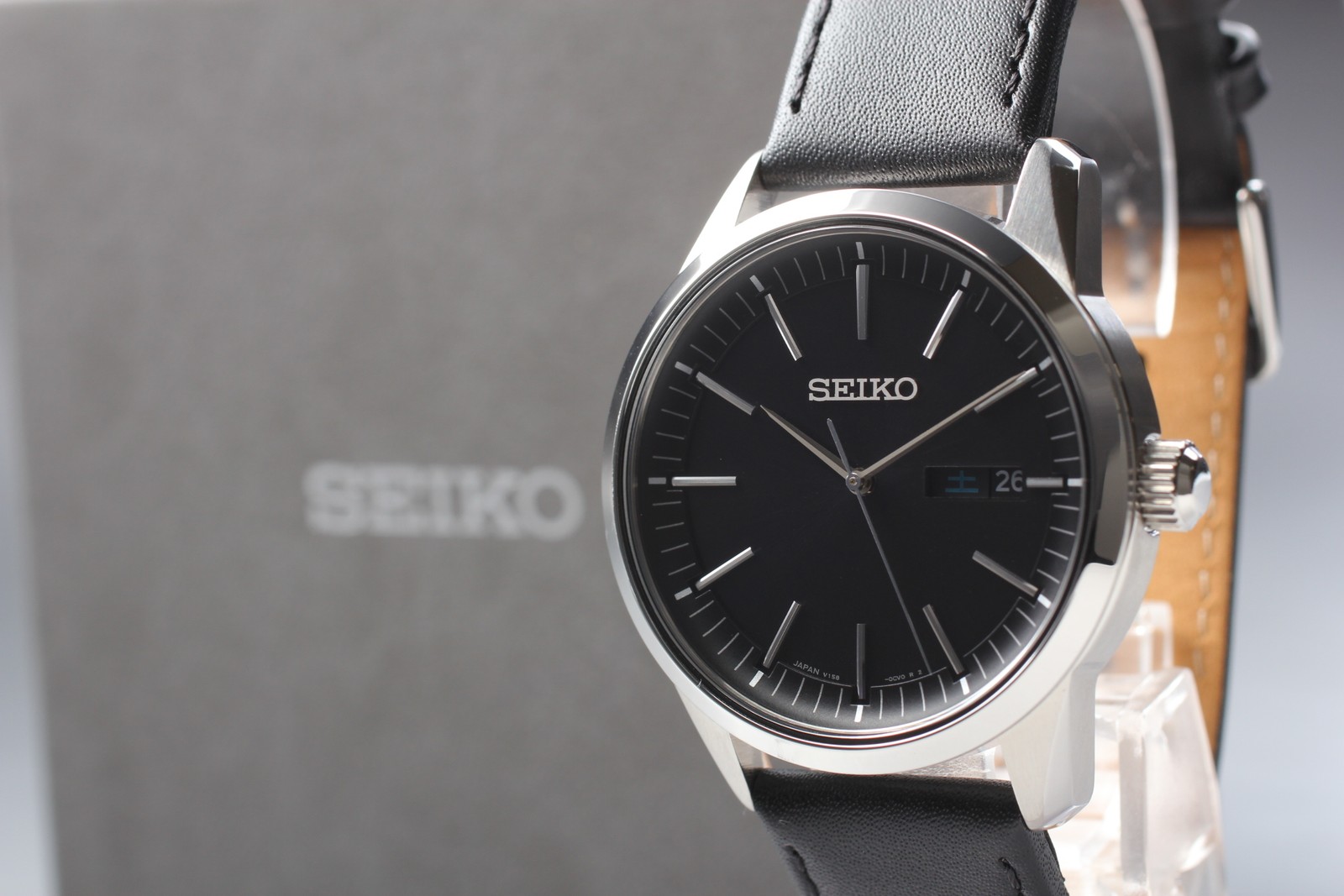 [Near MINT] Seiko Solar V158-0AM0 Quartz Black Dial Silver Men\'s Watch JAPAN