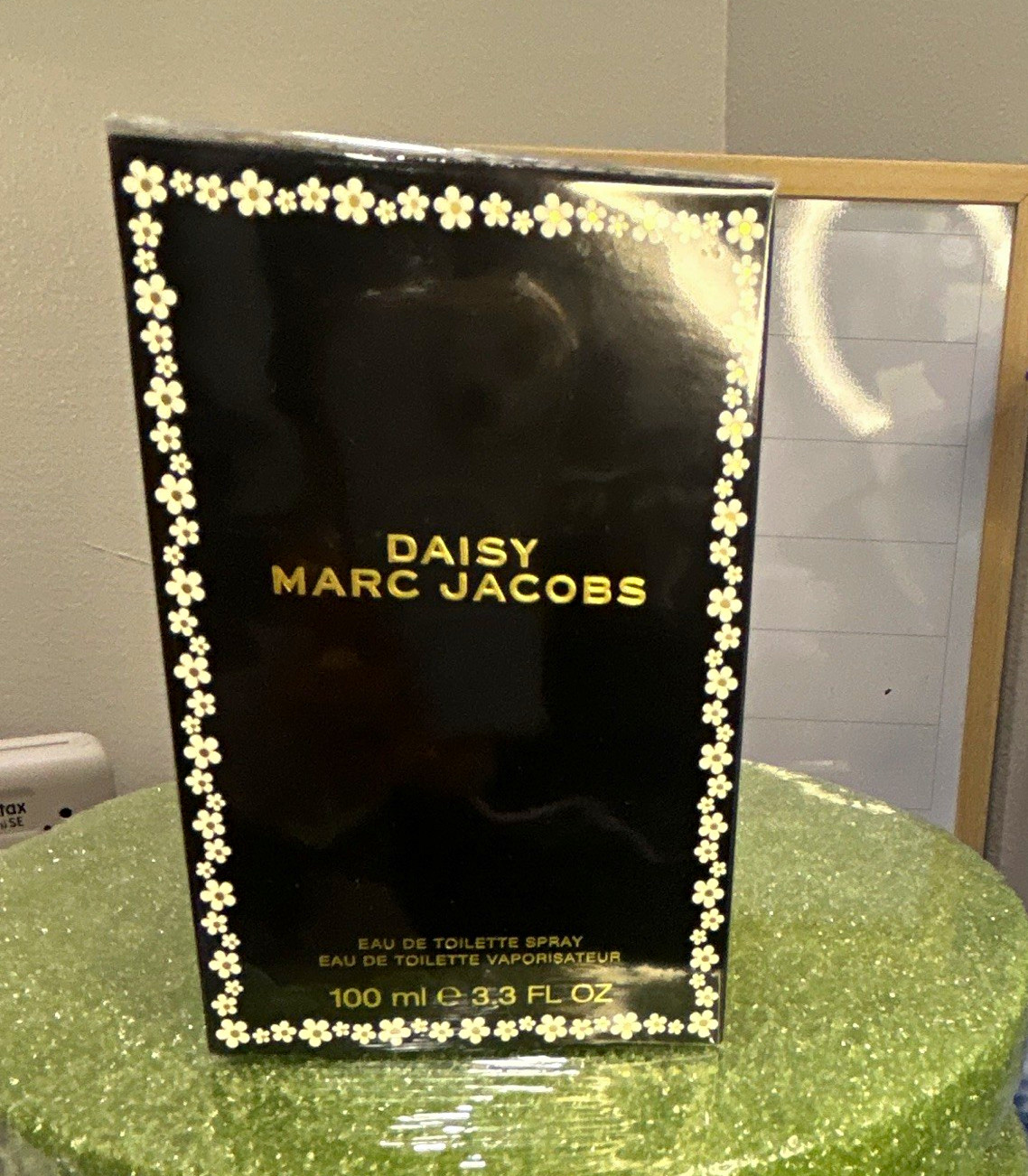 Marc Jacobs Daisy Eau de Toilette Spray, Regular Size 3.3 fl oz / 100 ml