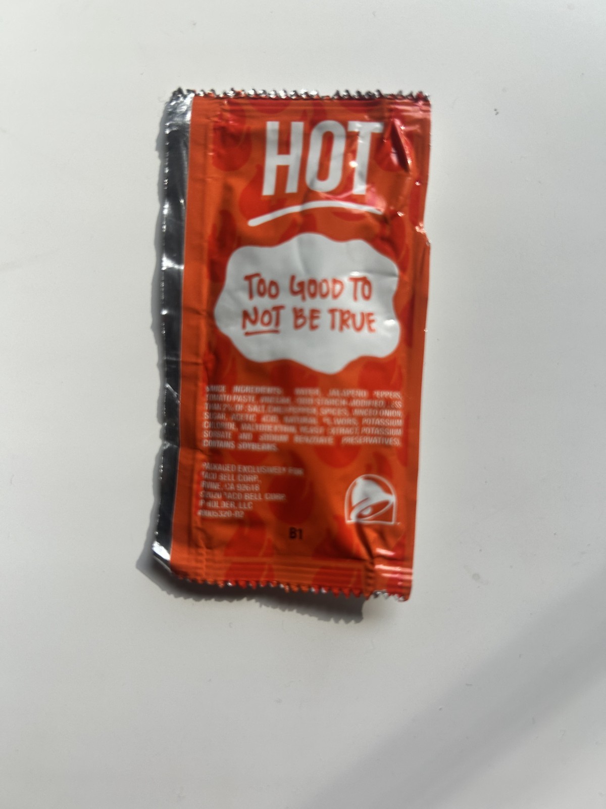 **RARE DEFECTIVE** Taco Bell Hot Sauce Single Packet