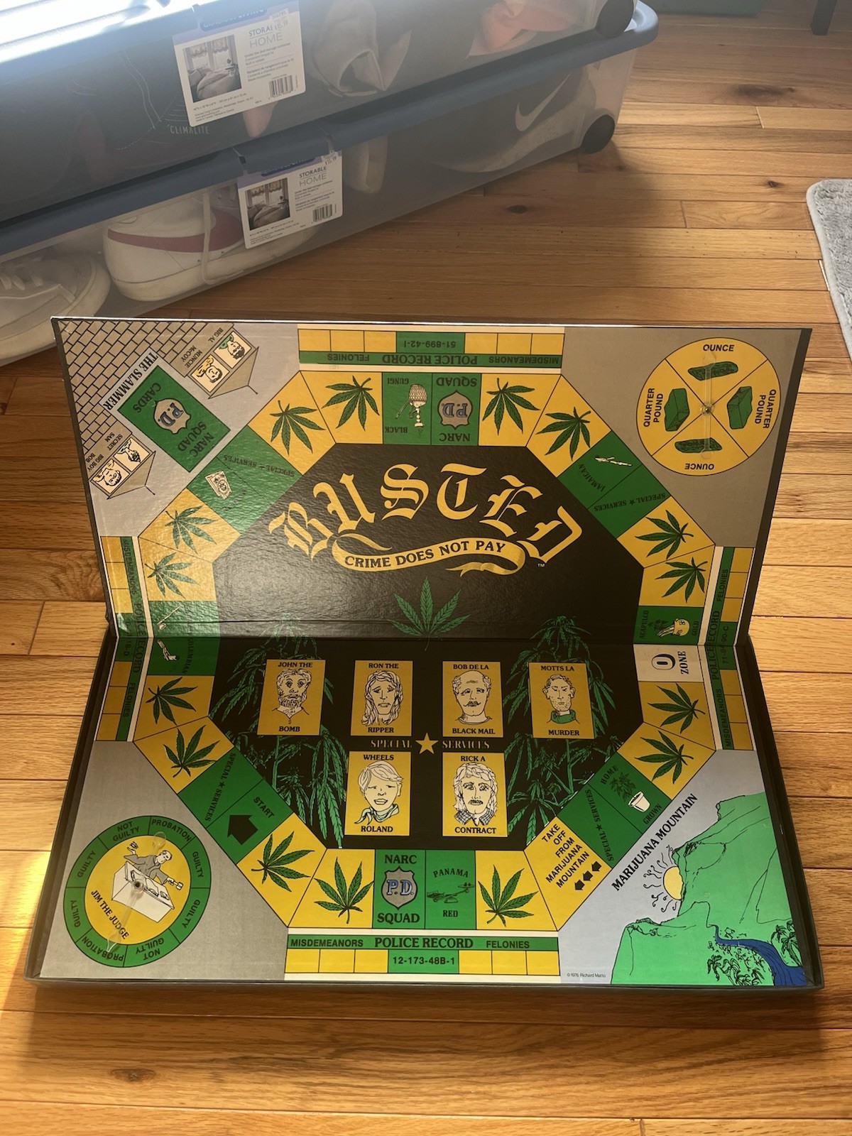 BUSTED BOARD GAME MARIJUANA WEED POT 1976 VERY RARE VINTAGE
