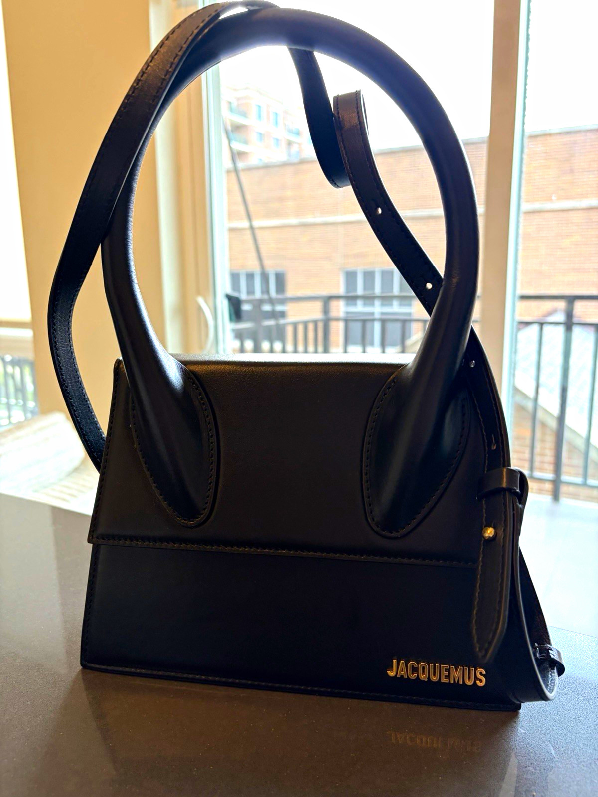 Jacquemus The large Chiquito