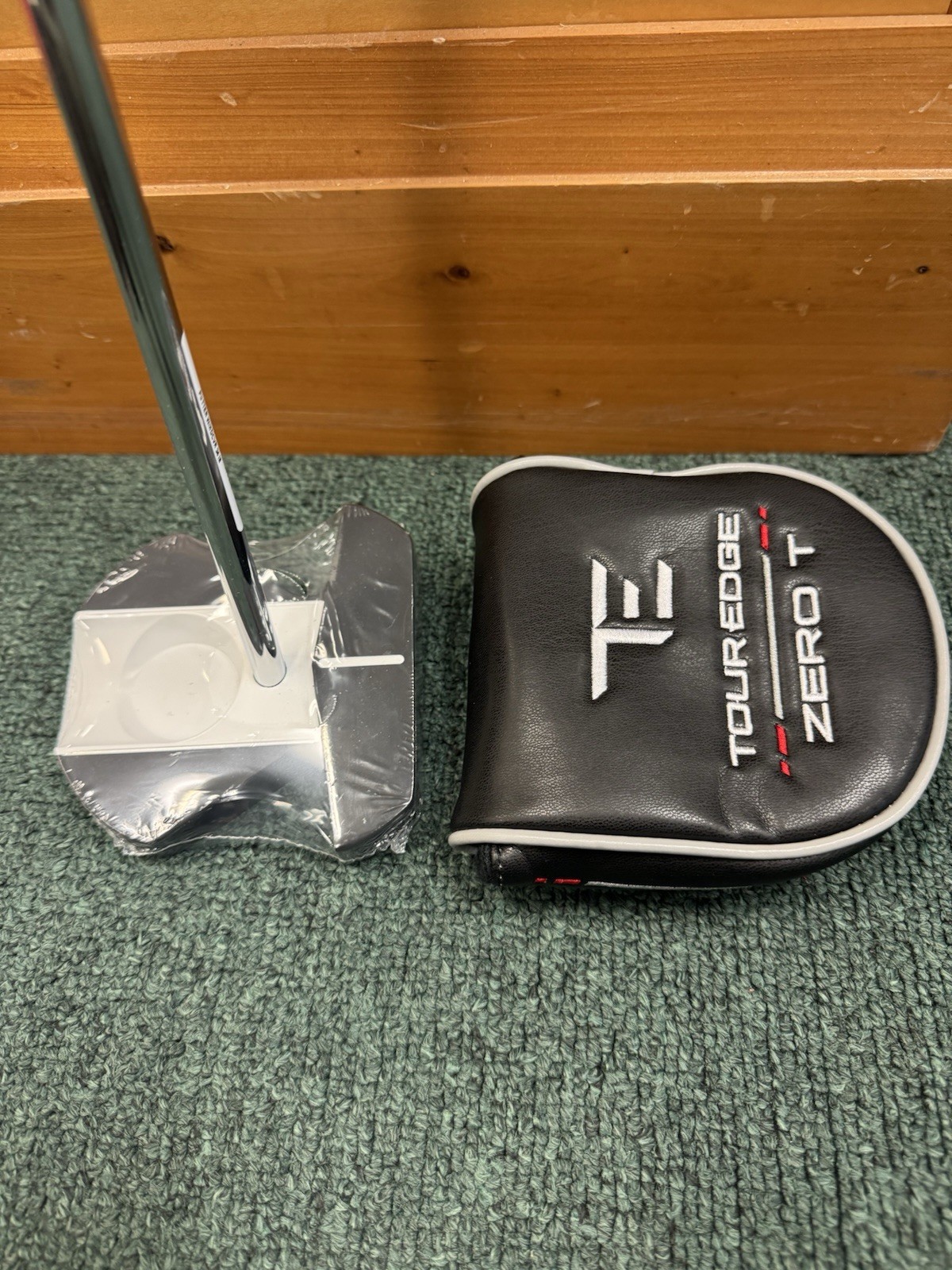 NEW Tour Edge Zero Torque ZT-4 35 Inch Putter