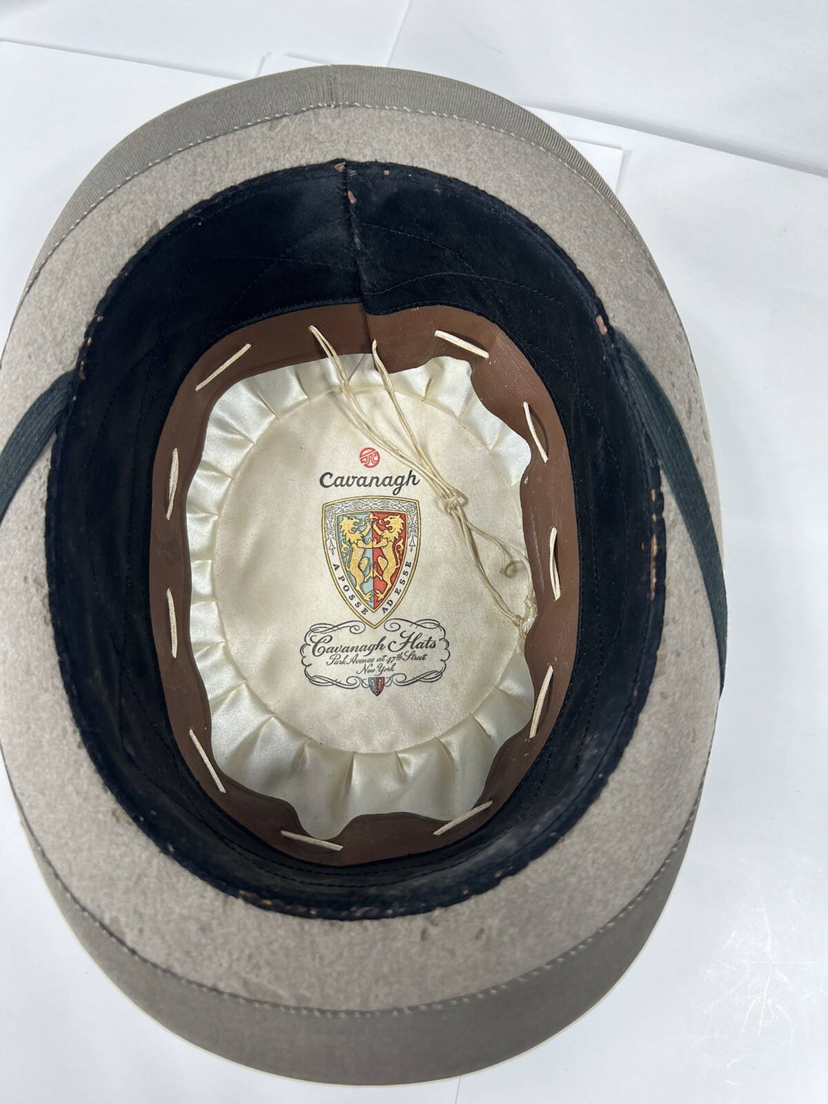 Vintage CAVANAGH Felt Hat Vintage Ladies 7 Derby Bowler Riding Helmet Vintage CAVANAGH Felt Hat Vintage Ladies 7 Derby Bowler Riding Helmet