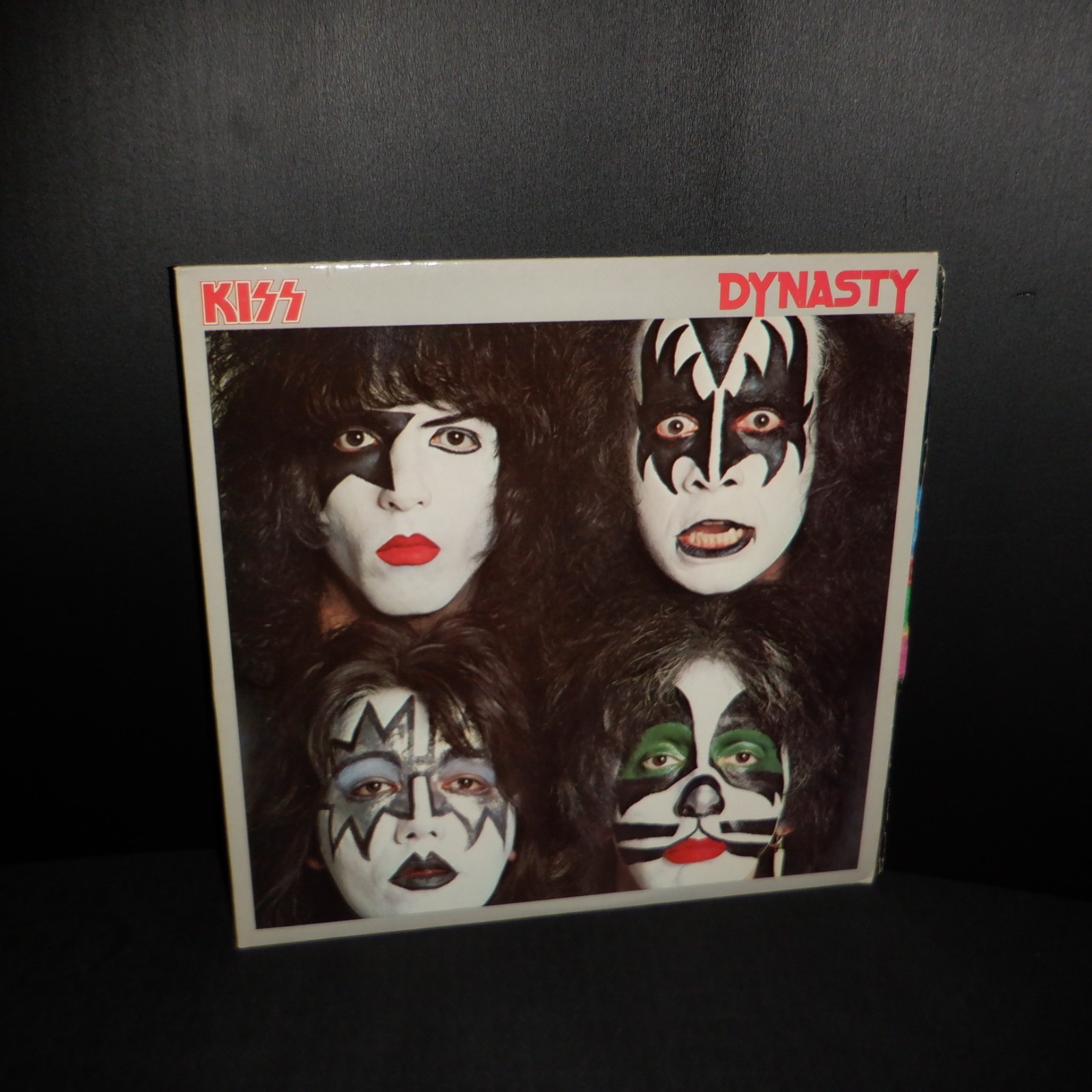 KISS vinyl DYNASTY 1979 CASABLANCA Rock Steady w/POSTER Hard Times VG+/VG+ KISS vinyl DYNASTY 1979 CASABLANCA Rock Steady w/POSTER Hard Times VG+/VG+