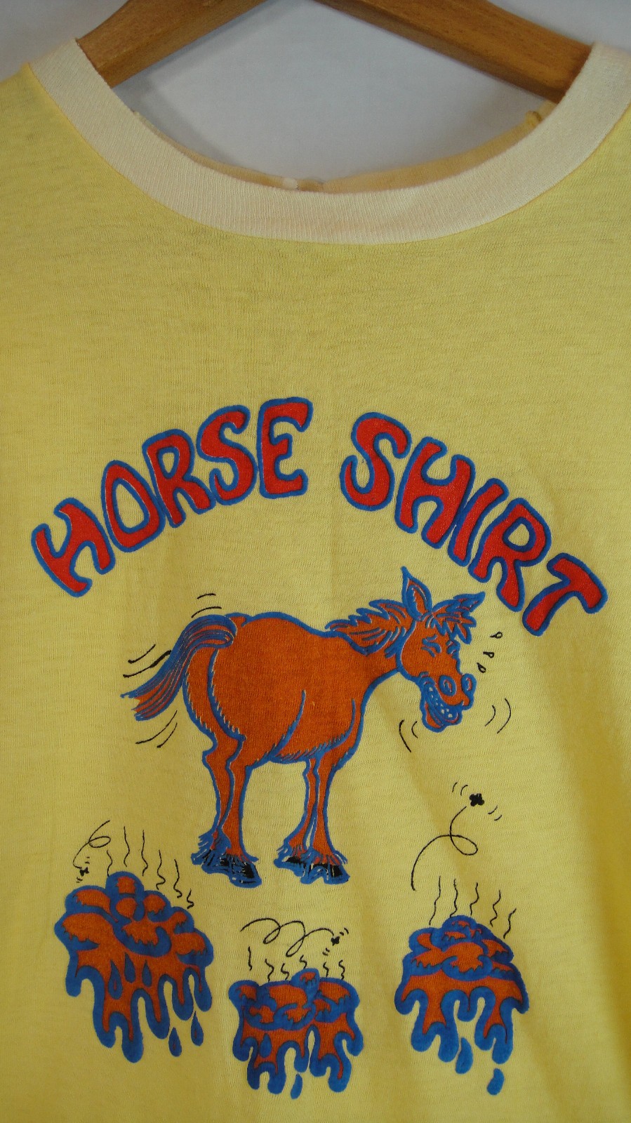 Vintage 70s 80s Horse Shirt Tropix Togs Crude Humor Graphic T-Shirt Yellow Men L