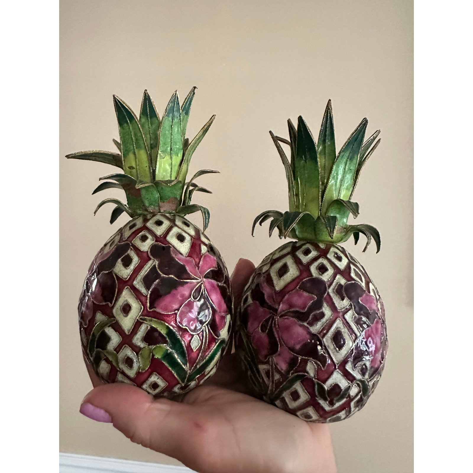 2 Vintage Cloisonné Enameled Pineapple Candlestick Holders Hollywood regency set 2 Vintage Cloisonné Enameled Pineapple Candlestick Holders Hollywood regency set