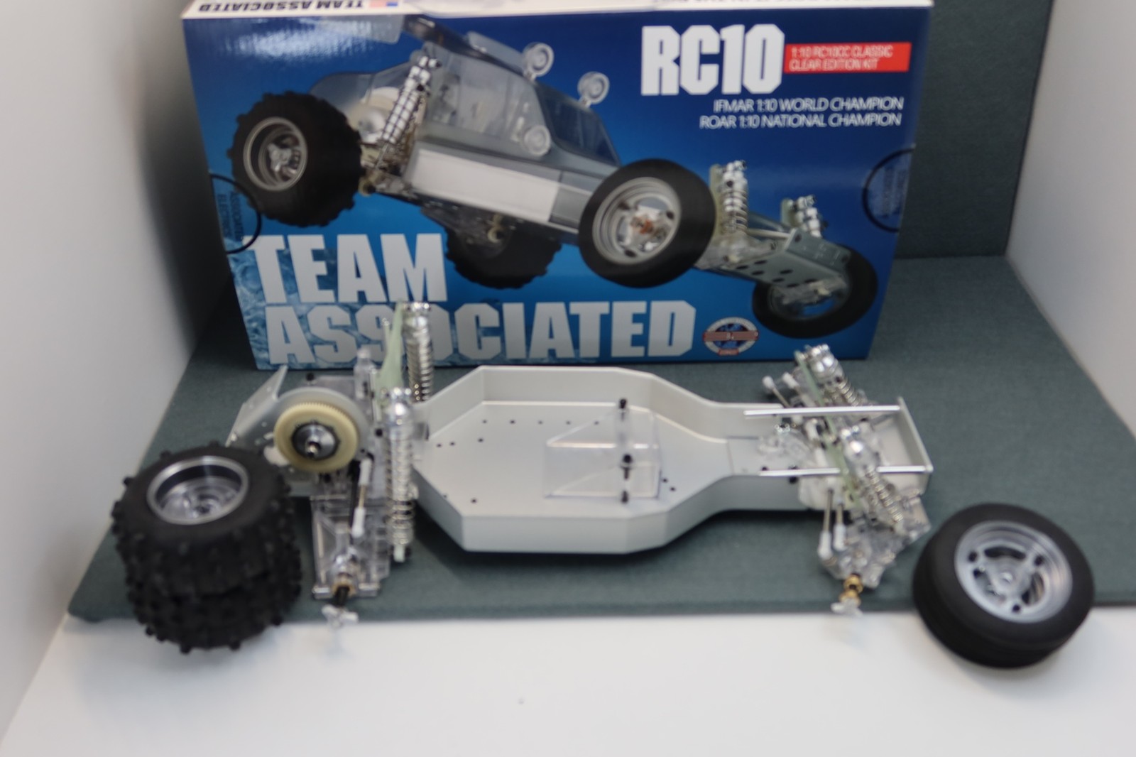 Team Associated RC10CC (RC10) Classic Clear Buggy Roller Built by Rotor Ron