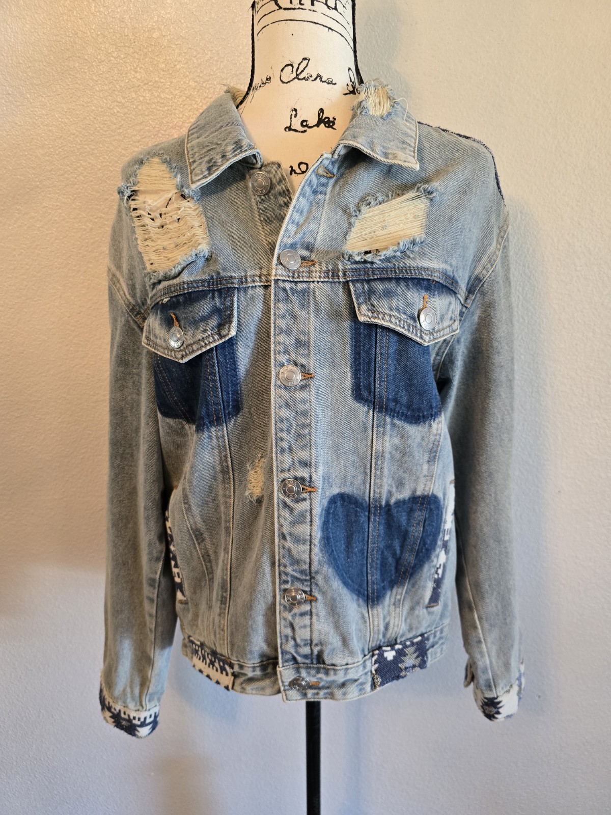 POL Light Blue Aztec Pattern Button-Up Jean Jacket L Women Heart Patch