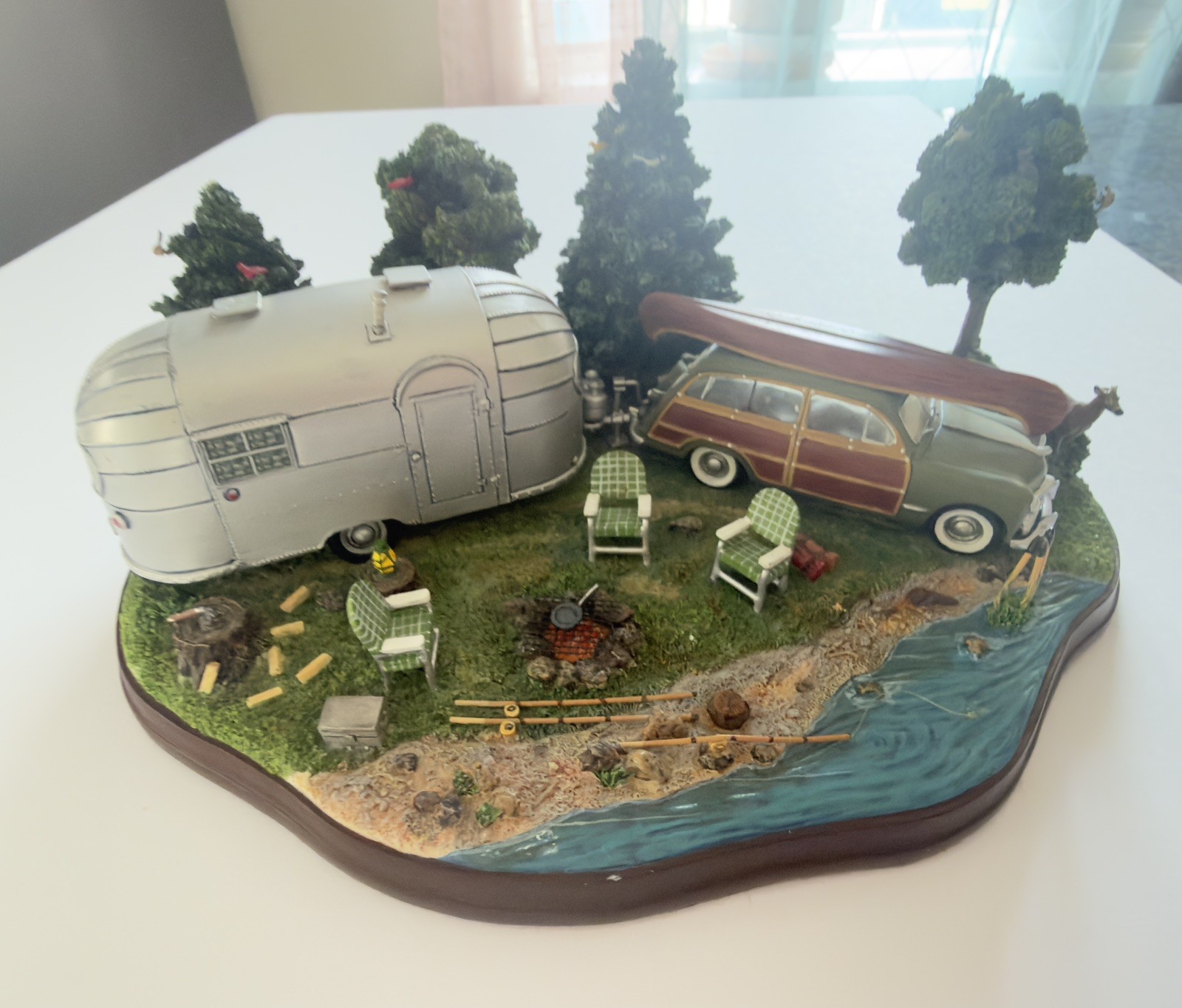 Danbury Mint Airstream & Woody Camping Scene 2005 Rar Limited 1949 Ford Danbury Mint Airstream & Woody Camping Scene 2005 Rar Limited 1949 Ford
