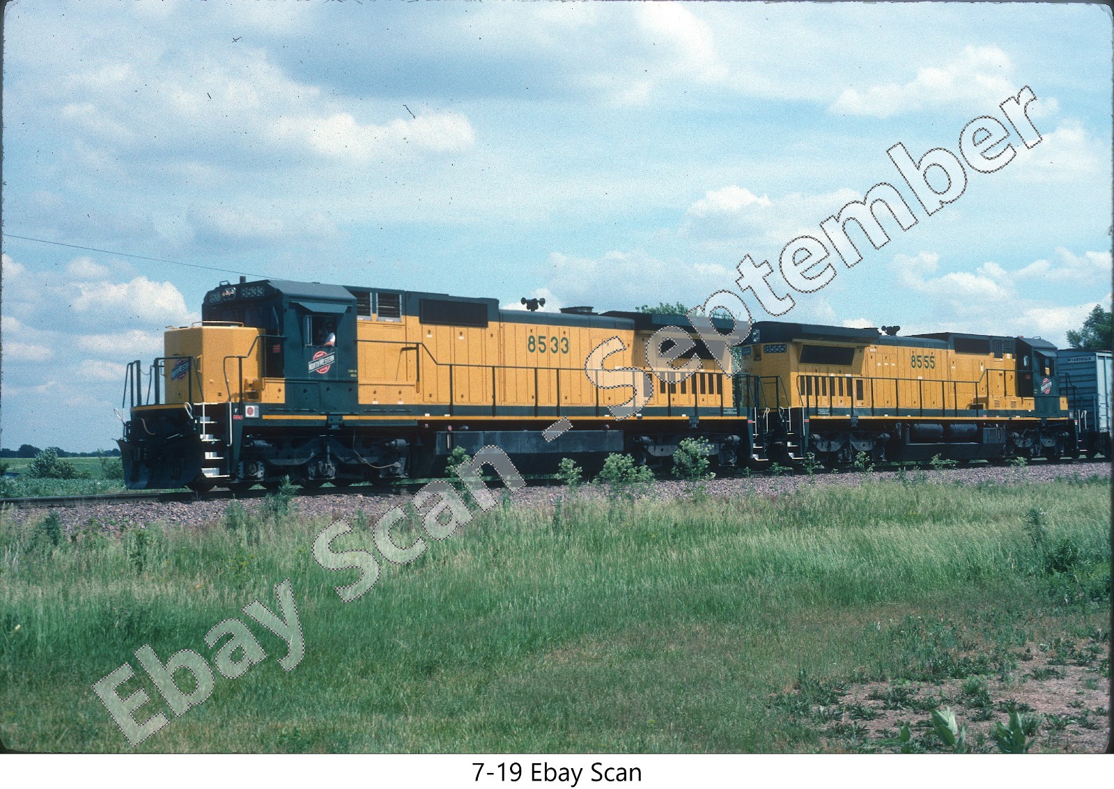 Original Slide-CNW (Chicago and Northwestern) GE C40-8 #8533