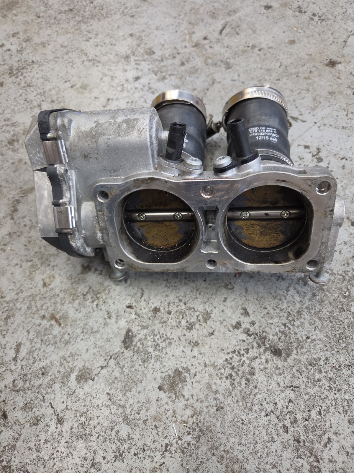 2013 - 2018 AUDI A8 4.0L TURBO ENGINE THROTTLE BODY INLET VALVE OEM