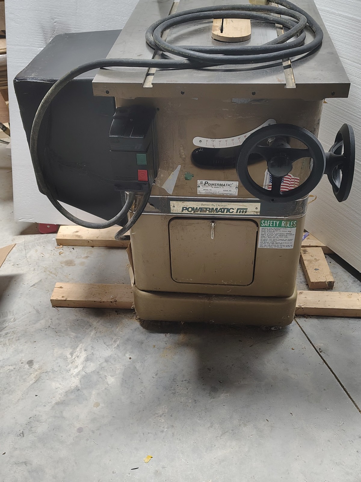 Powermatic Model 66 Table Saw 10\