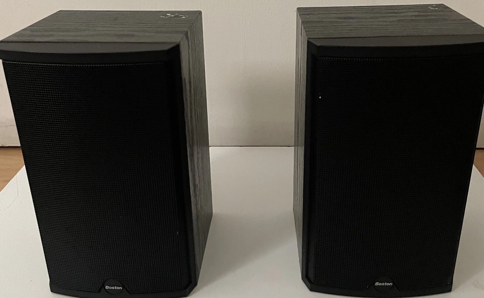 VTG Boston Acoustics CR4 Compact Reference Series Bookshelf Speakers Pair 8 Ohm