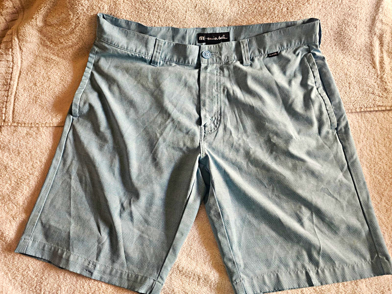 TravisMathew Sand Harbor Golf Shorts Light Blue Heather Stretch Mens Size 35